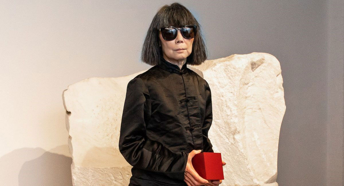 Rei Kawakubo e Mikimoto insieme per una jewellery co-lab - MFFashion.com