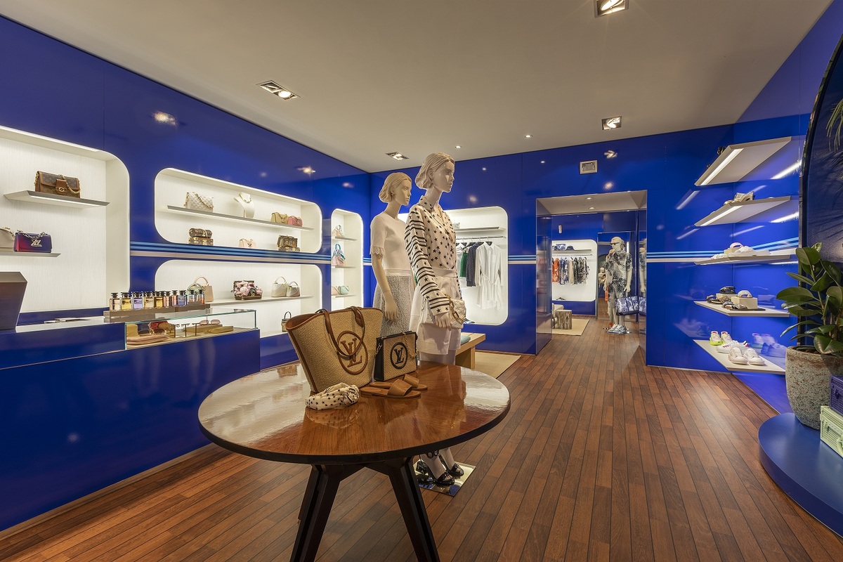 Louis Vuitton riapre il pop-up di Como - MFFashion.com